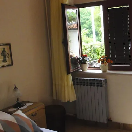Homestay Vera- With Airconditioning And Free Parking Moscenicka Draga